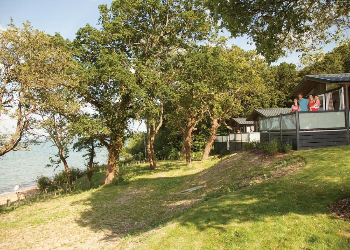 Woodside Coastal Retreat 호텔 Fishbourne  외부 사진