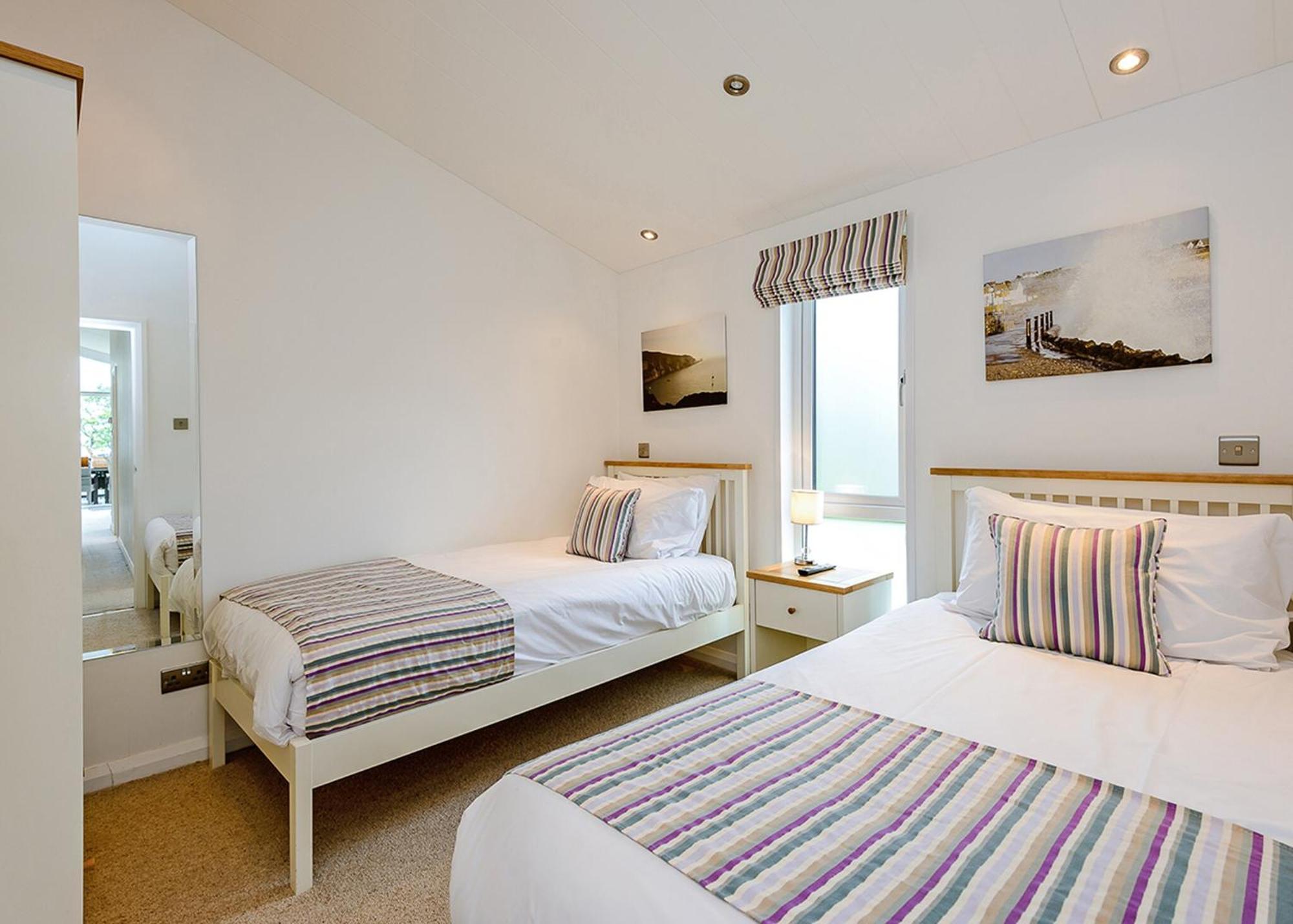 Woodside Coastal Retreat 호텔 Fishbourne  객실 사진