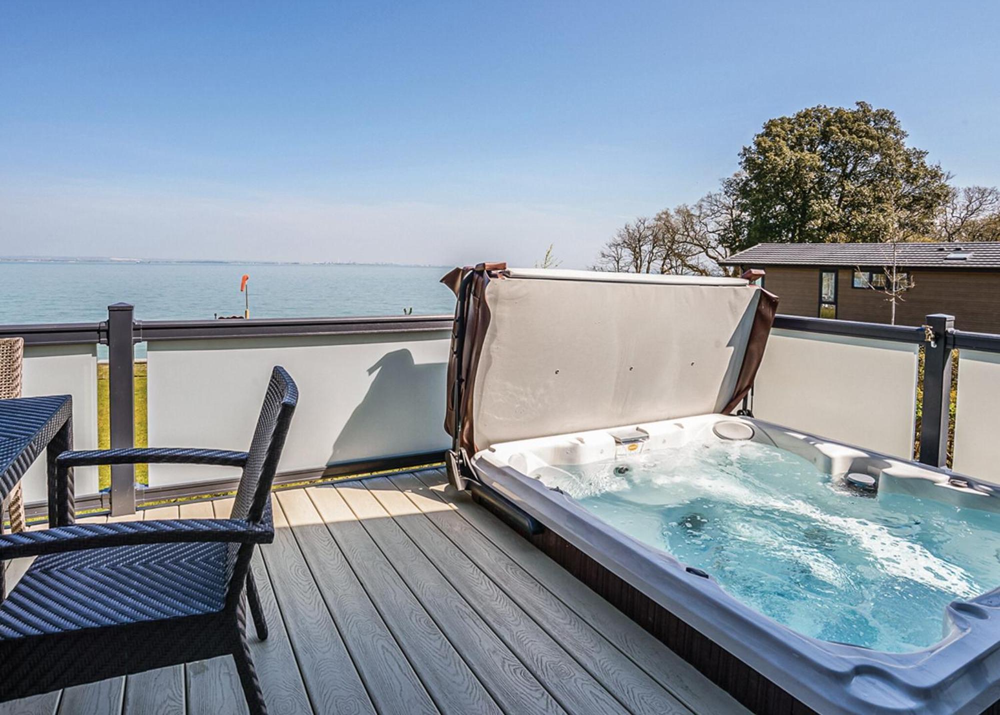 Woodside Coastal Retreat 호텔 Fishbourne  객실 사진